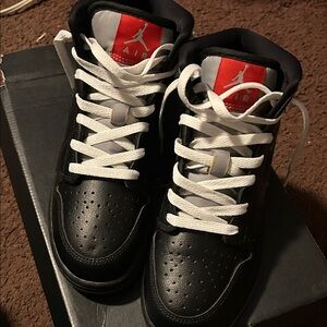 Nike Black/White/Red Low-Top Jordan Sneakers